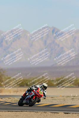 media/Mar-21-2025-CVMA Friday Practice (Fri) [[30cd4fe323]]/3-Racer 2/Session 2 (Turn 4 Entry)/